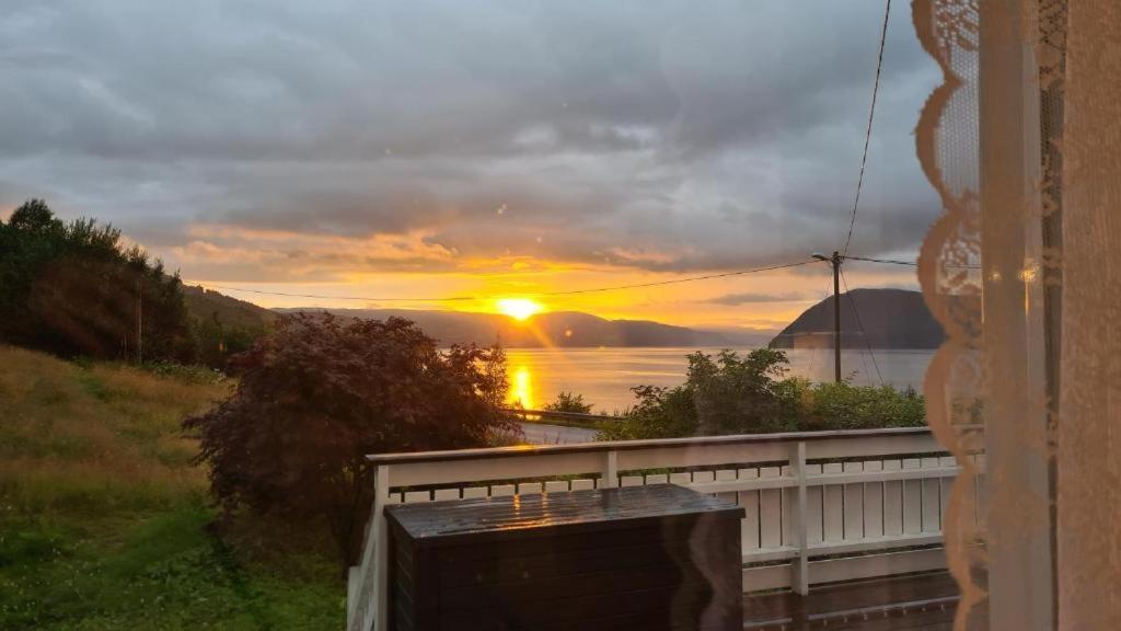 Sunndalsfjord Fredsvik Meisalstranda 455,506 Og 508